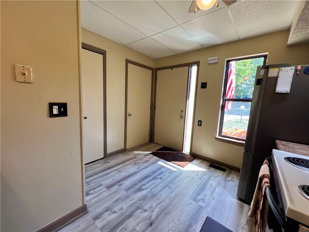 803 Irvine Road Champaign, IL 61822 - Photo 11 of 33