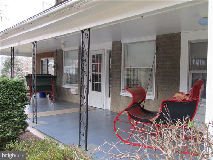 330 Reed Street Mohnton, PA 19540 - Photo 3 of 16