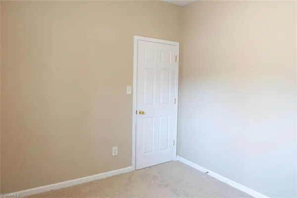 $220,000 | 2605 Feather Bend Court, Charlotte, NC 28269