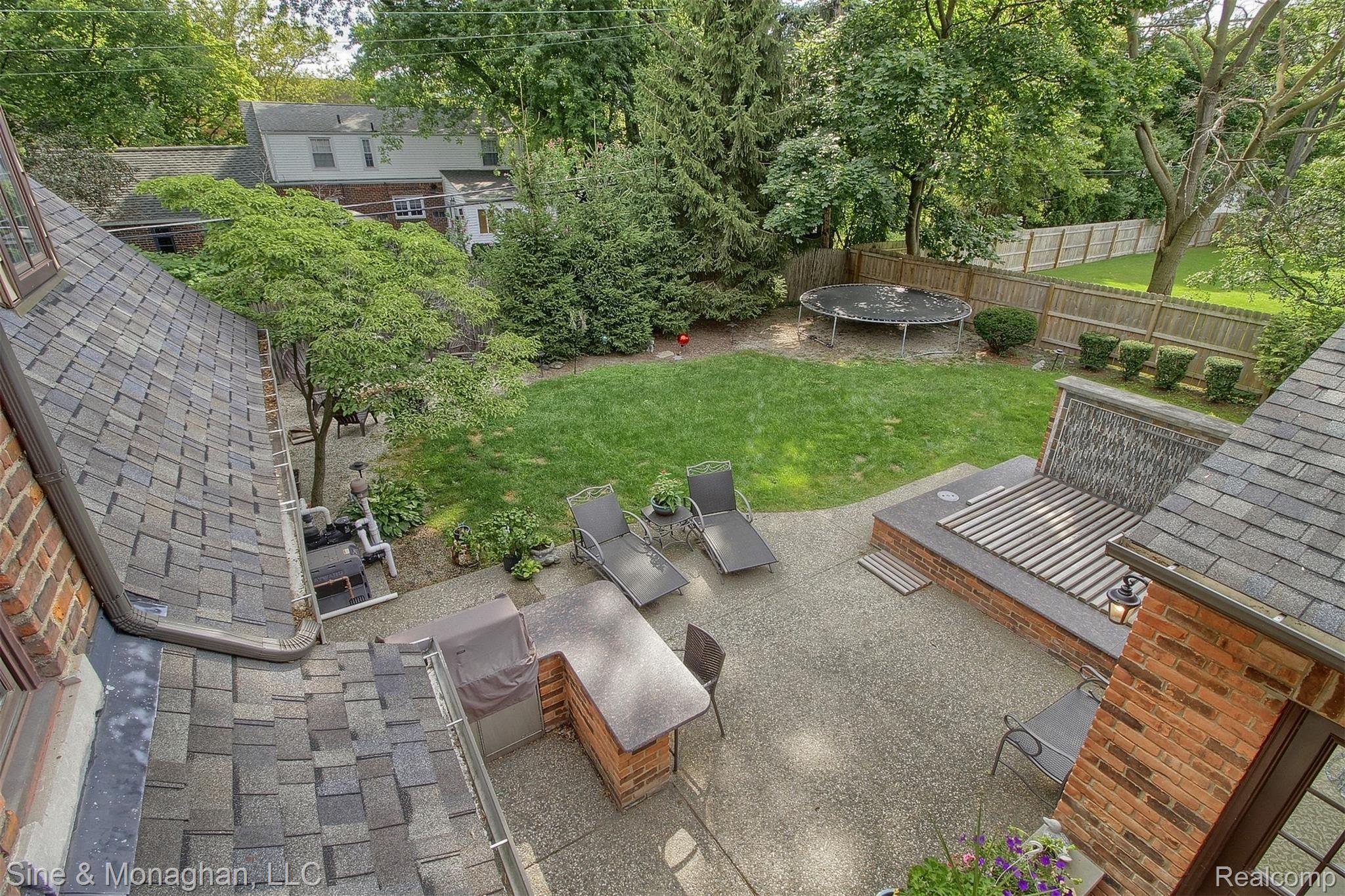 1010 Harvard Road Grosse Pointe, MI 48230 - Photo 50 of 54 Patio From Juliet Balcony