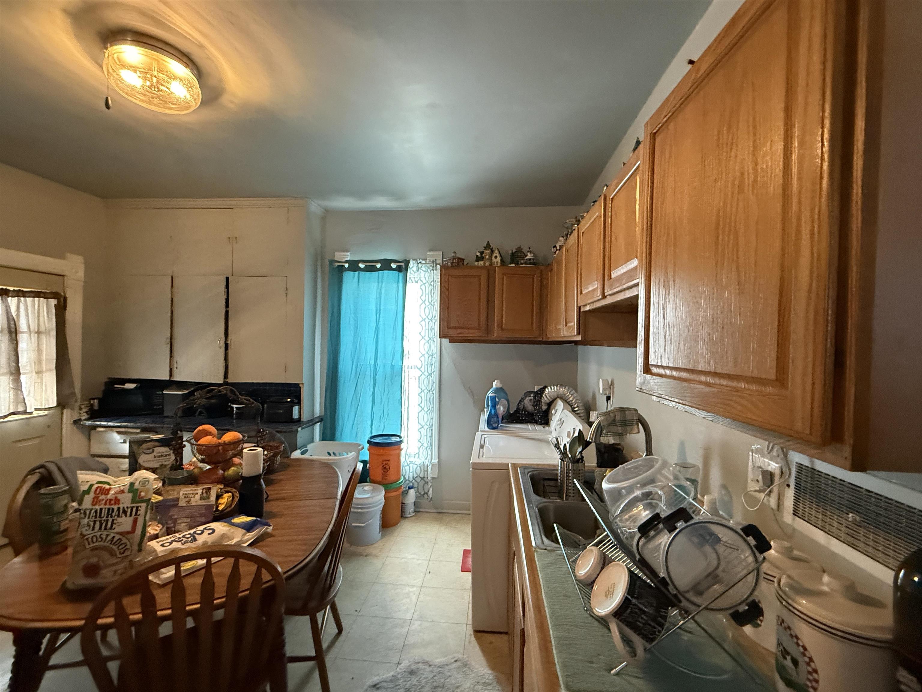 1052 8th Street Beloit, WI 53511 - Photo 4 of 15