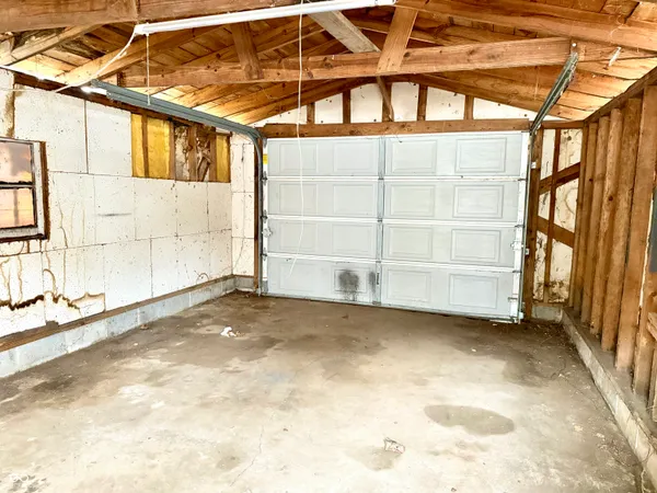 $120,000 | 328-330 West Mechanic Street, Shelbyville, IN 46176