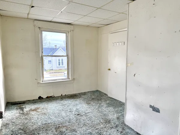 $120,000 | 328-330 West Mechanic Street, Shelbyville, IN 46176