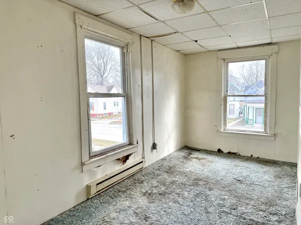 $120,000 | 328-330 West Mechanic Street, Shelbyville, IN 46176