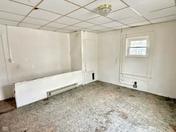 $120,000 | 328-330 West Mechanic Street, Shelbyville, IN 46176