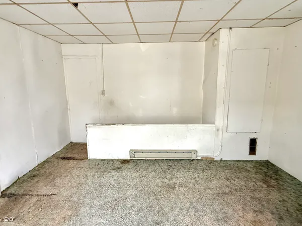 $120,000 | 328-330 West Mechanic Street, Shelbyville, IN 46176
