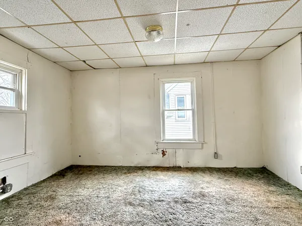 $120,000 | 328-330 West Mechanic Street, Shelbyville, IN 46176