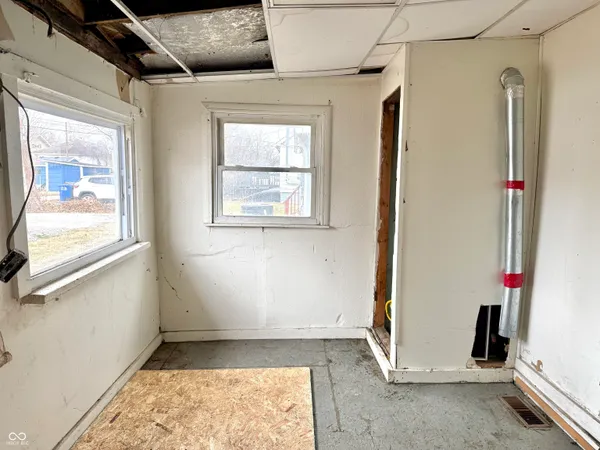 $120,000 | 328-330 West Mechanic Street, Shelbyville, IN 46176