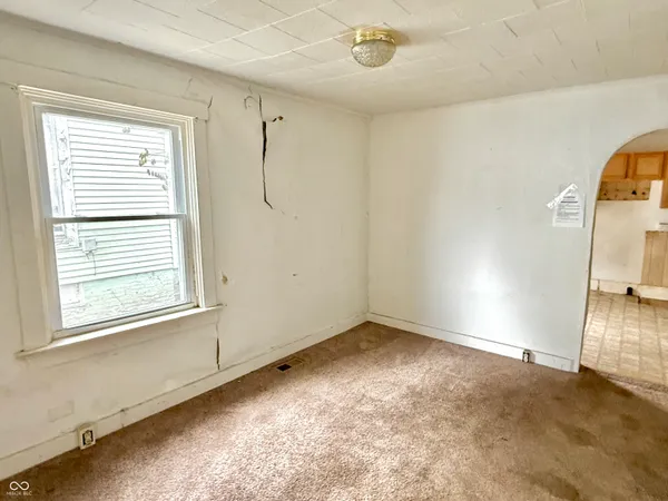 $120,000 | 328-330 West Mechanic Street, Shelbyville, IN 46176
