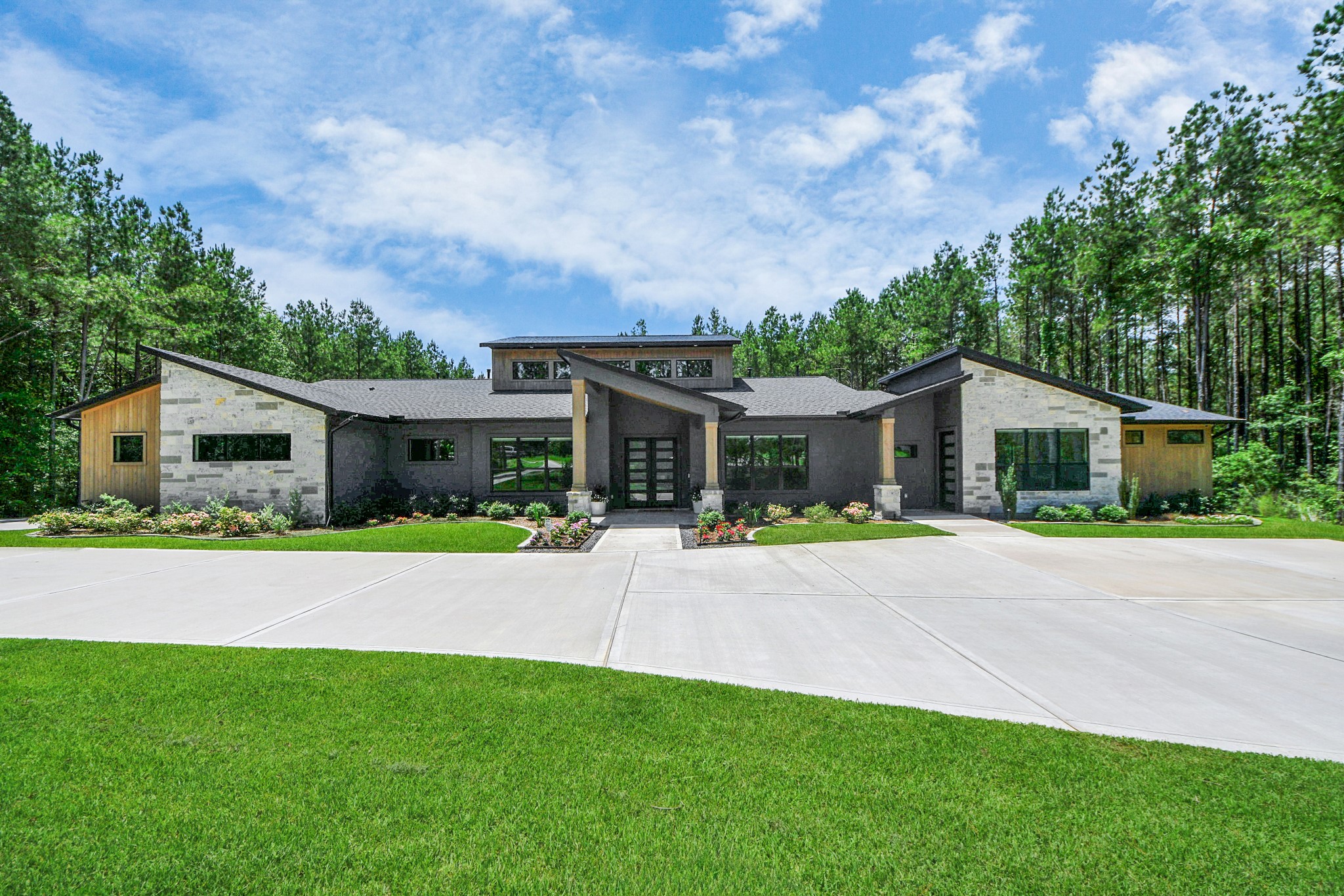 12784 Oak Barrel Road Willis, TX 77378 - Photo 1 of 28