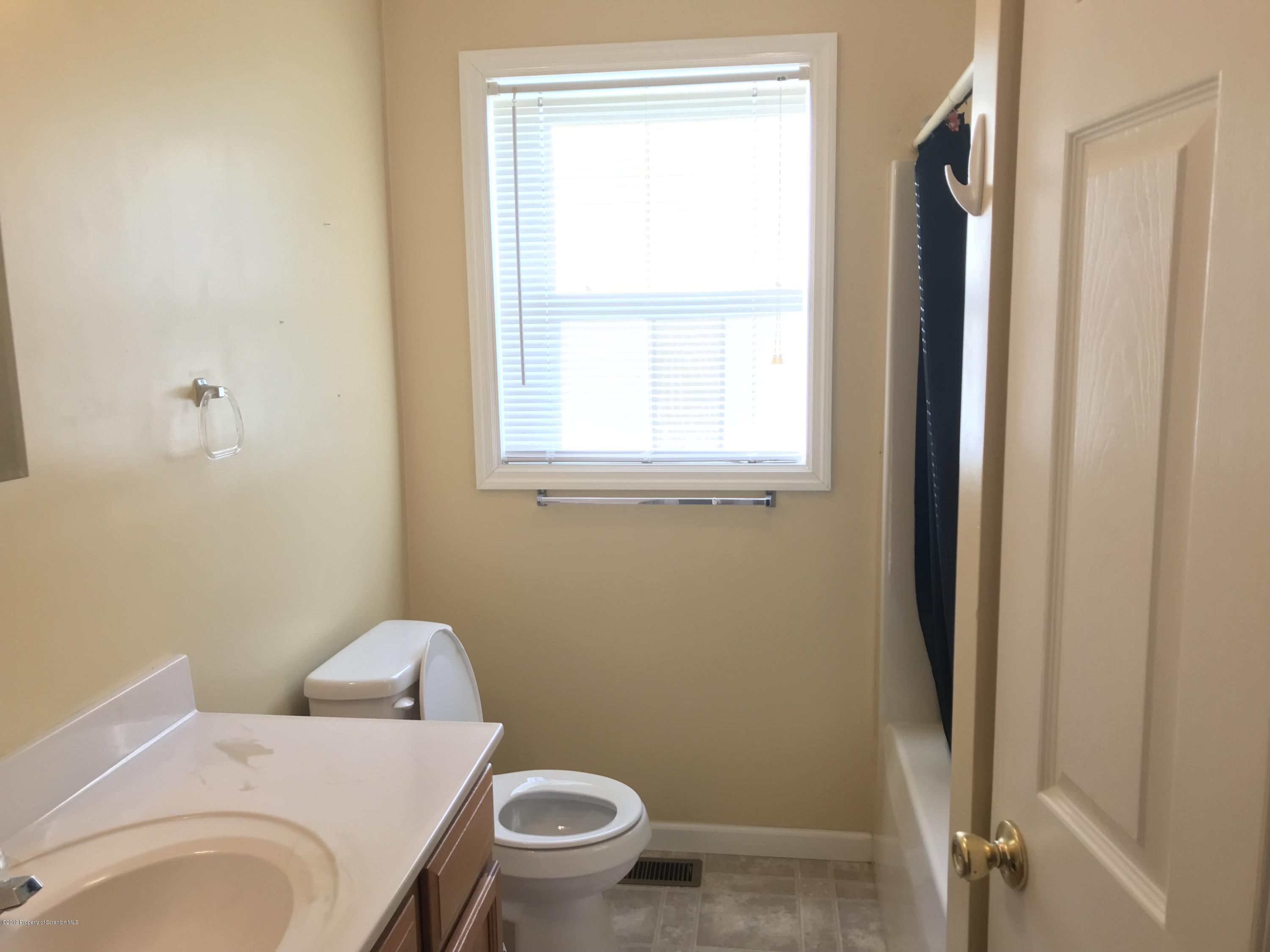 799 Lake Spangenberg Road Lake Ariel, PA 18436 - Photo 8 of 14 Gallery Image 8