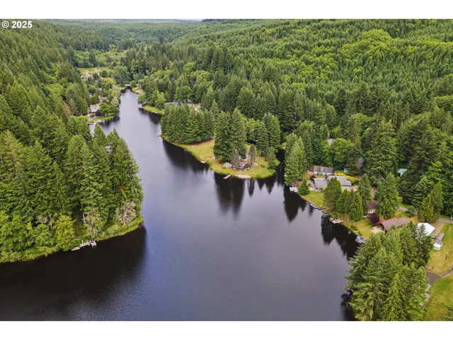 a view of a lake with mountain