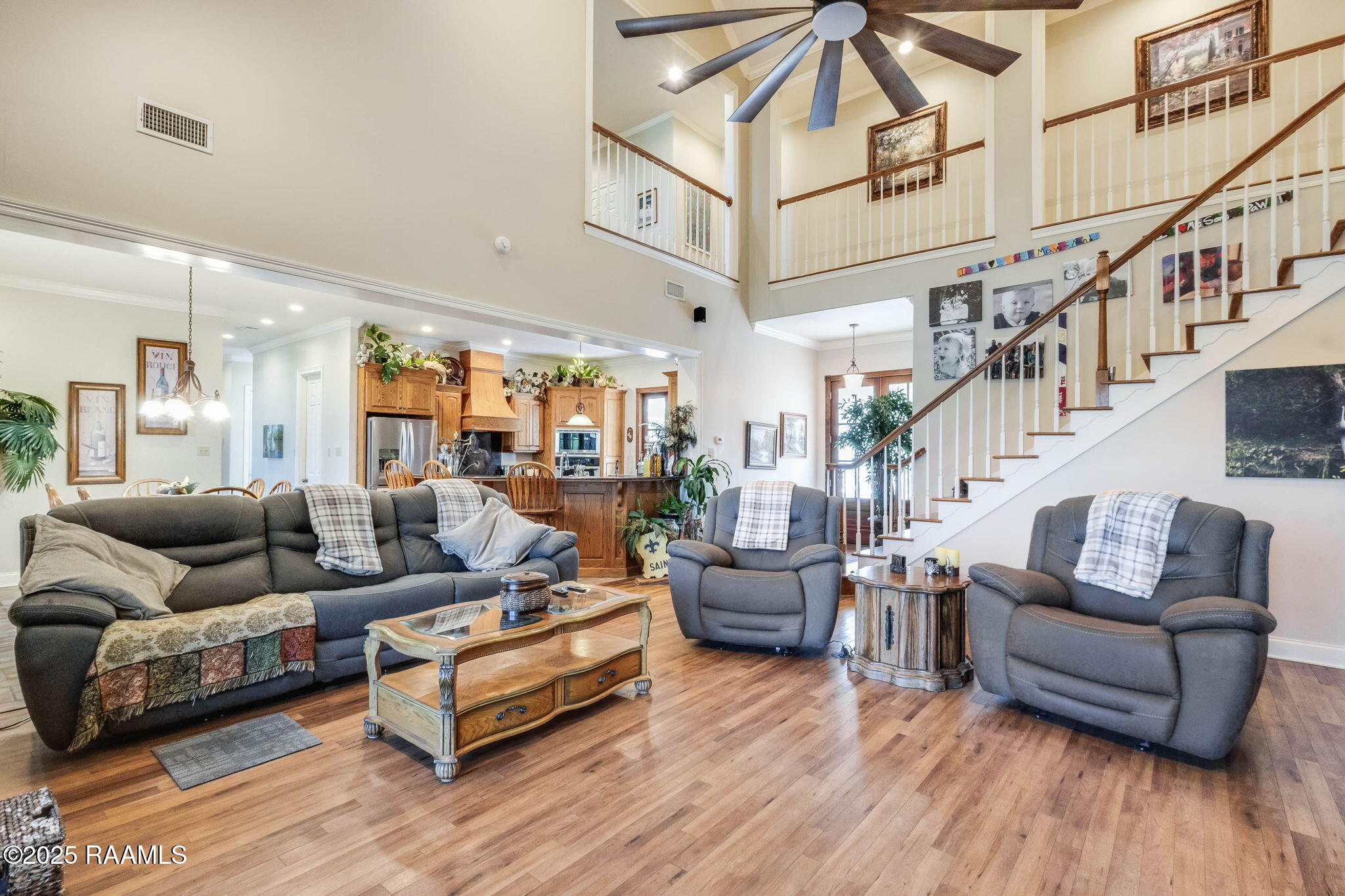 3027 Hoffpauir Road Rayne, LA 70578 - Photo 3 of 31 3027 Hoffpauir Living vw 2