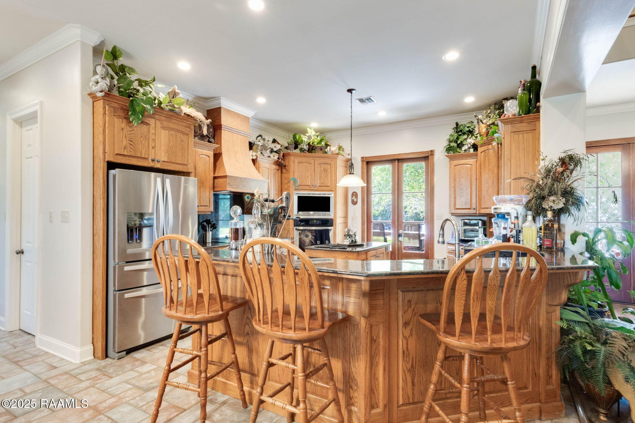 3027 Hoffpauir Road Rayne, LA 70578 - Photo 4 of 31 3027 Hoffpauir Kitchen vw 1