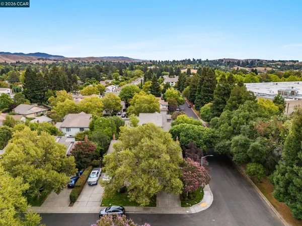 $1,330,000 | 5 San Carlo Court, Danville, CA 94526