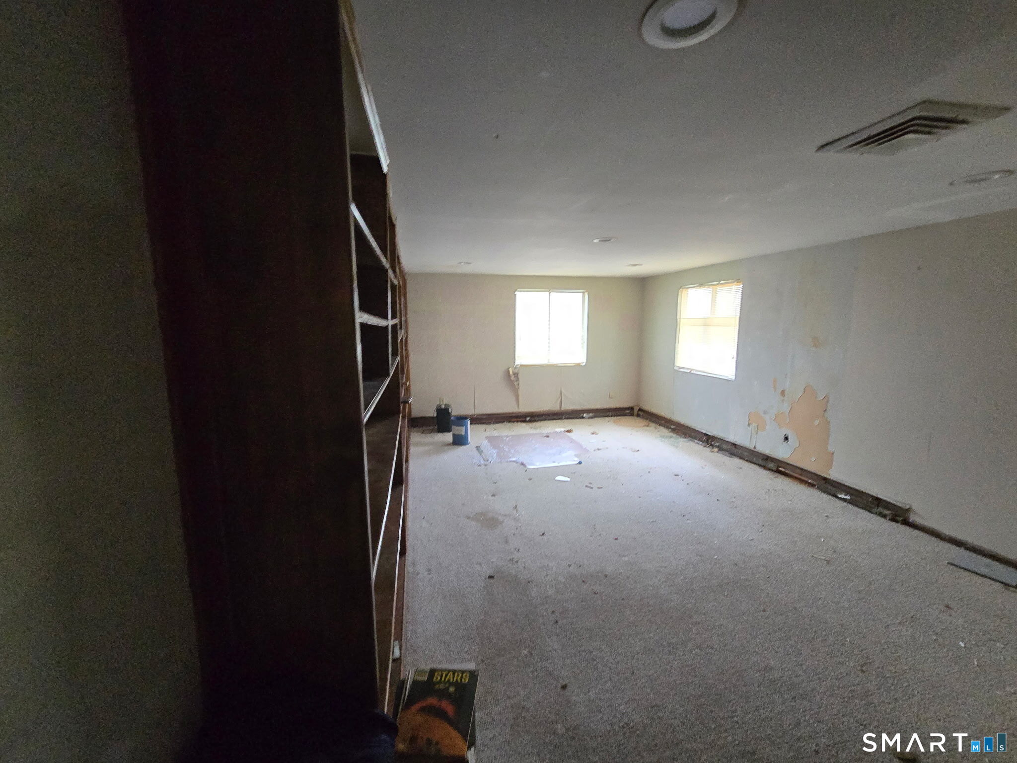 677 West Hill Road Stamford, CT 06902 - Photo 10 of 28 an empty room with windows