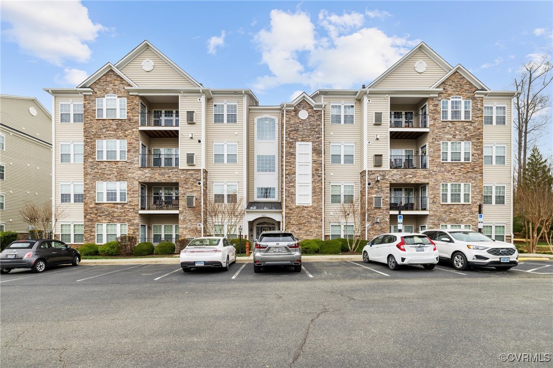 900 Westwood Village Way, Unit 401 Midlothian, VA 23114 - Photo 1 of 24