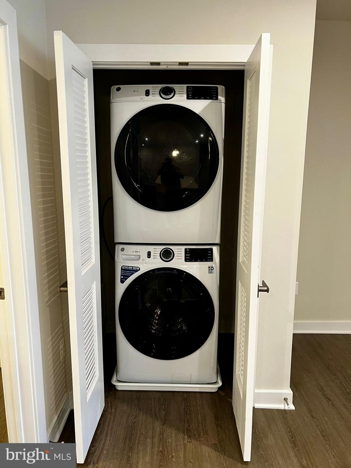 10421 Resort Road, Unit F Ellicott City, MD 21042 - Photo 24 of 24 Washer & Dryer