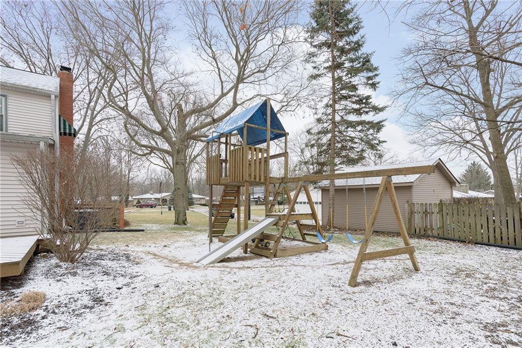 6226 Brokenhurst Road Indianapolis, IN 46220 - Photo 45 of 46 Gallery Image 45
