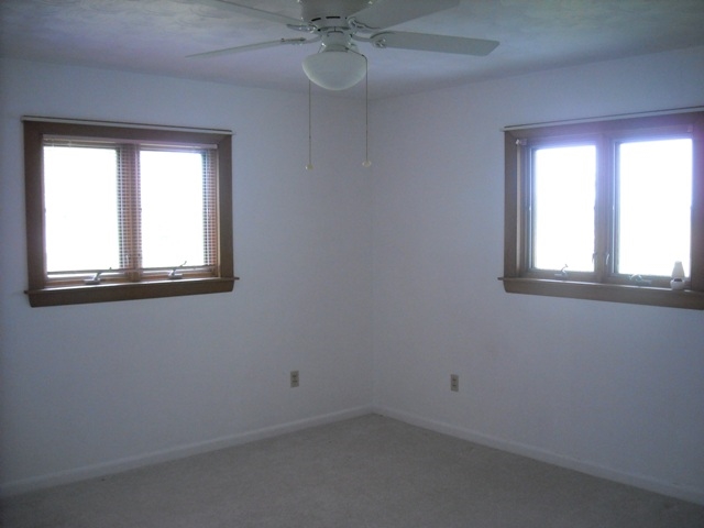 18409 Woodburn Road Woodburn, IN 46797 - Photo 17 of 17 Gallery Image 17