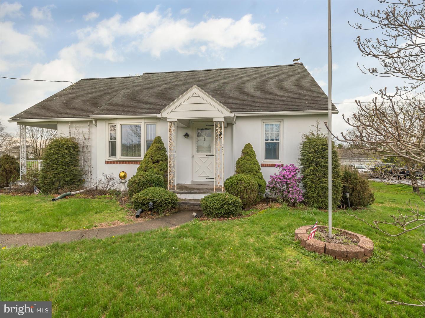 1330 Frye Road Pennsburg, PA 18073 - Photo 1 of 25 Gallery Image 1