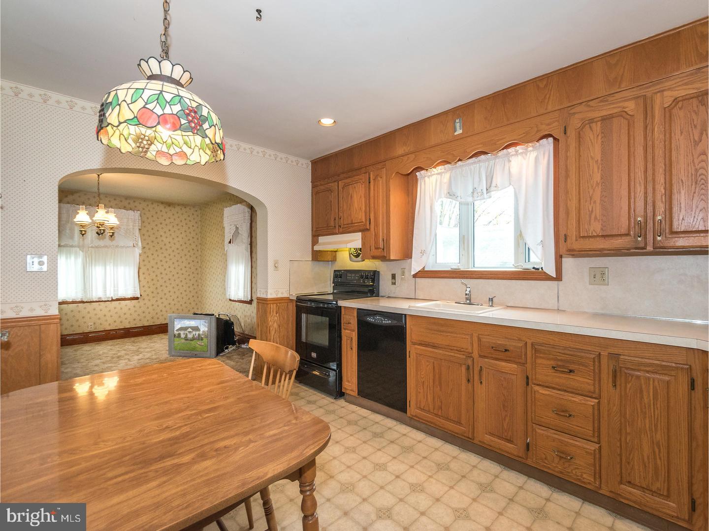 1330 Frye Road Pennsburg, PA 18073 - Photo 11 of 25 Gallery Image 11