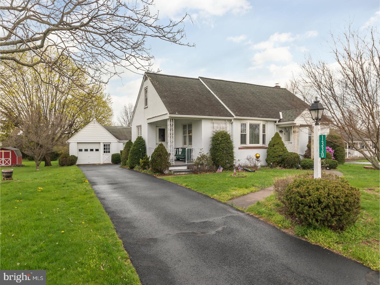 1330 Frye Road Pennsburg, PA 18073 - Photo 2 of 25 Gallery Image 2