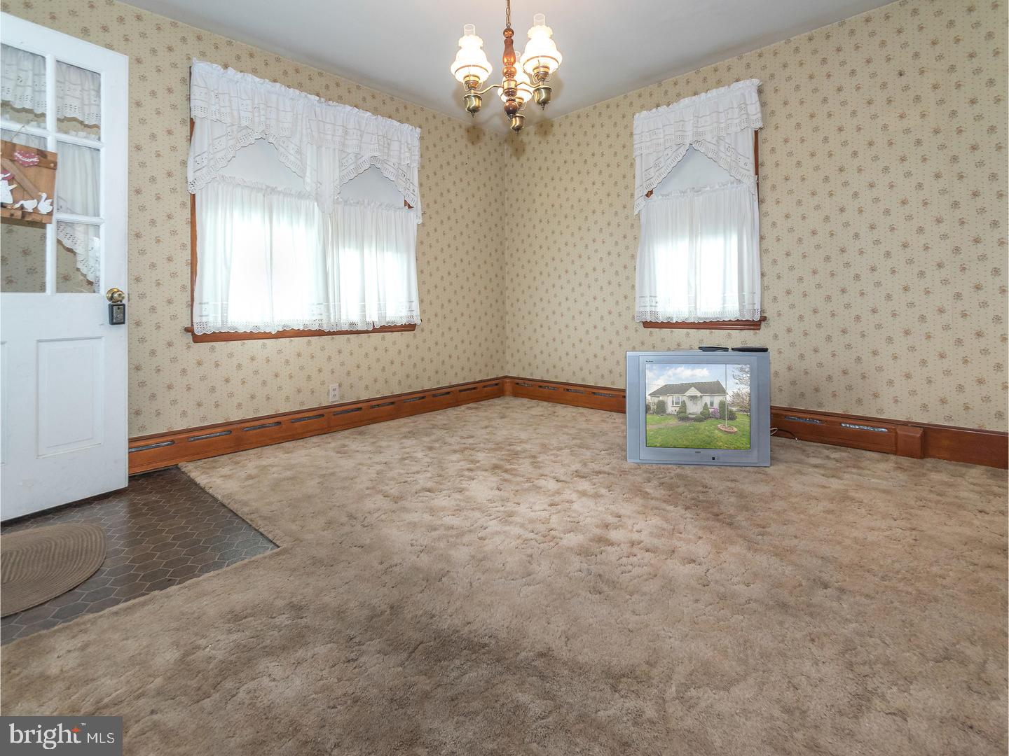 1330 Frye Road Pennsburg, PA 18073 - Photo 7 of 25 Gallery Image 7
