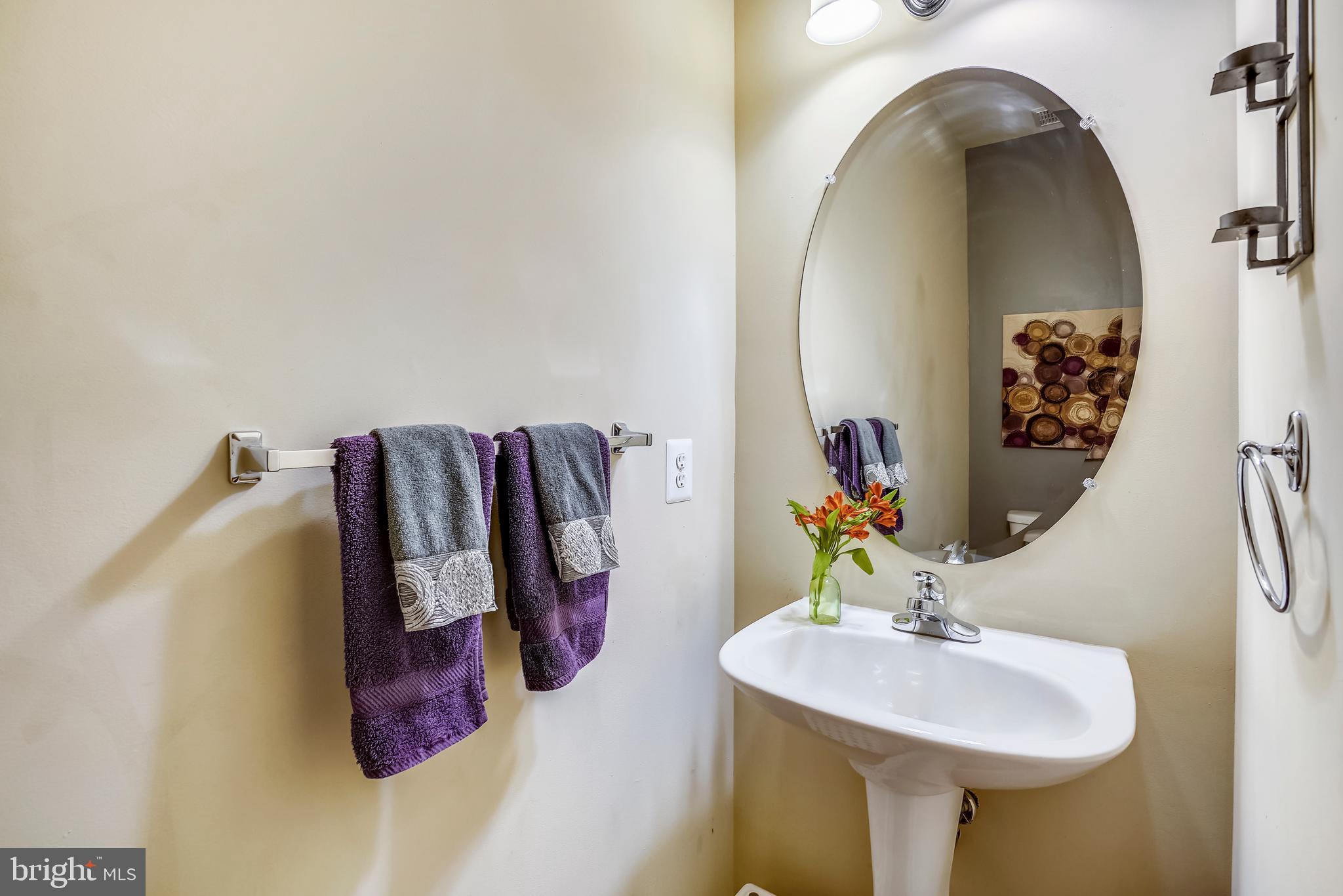 9617 Dapper Town Row Laurel, MD 20723 - Photo 18 of 36 Powder Room