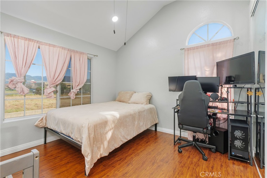 192 West Walnut Avenue, Unit A Rialto, CA 92376 - Photo 13 of 25 Bedroom #1