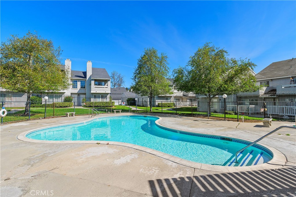 192 West Walnut Avenue, Unit A Rialto, CA 92376 - Photo 23 of 25 Community Pool