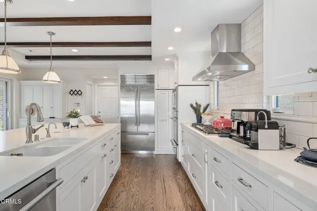 $2,695,000 | 518 Lincoln Drive, Ventura, CA 93001