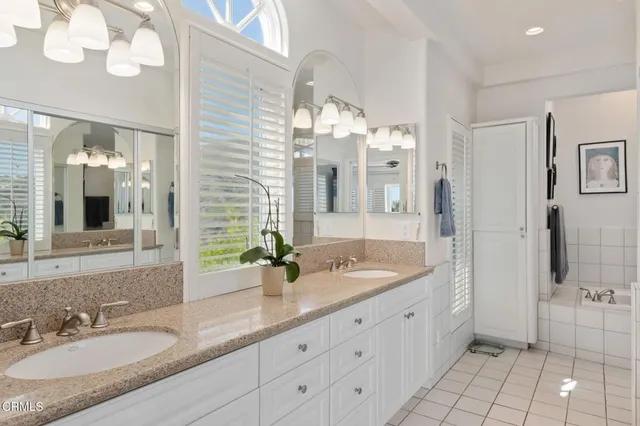 $2,695,000 | 518 Lincoln Drive, Ventura, CA 93001