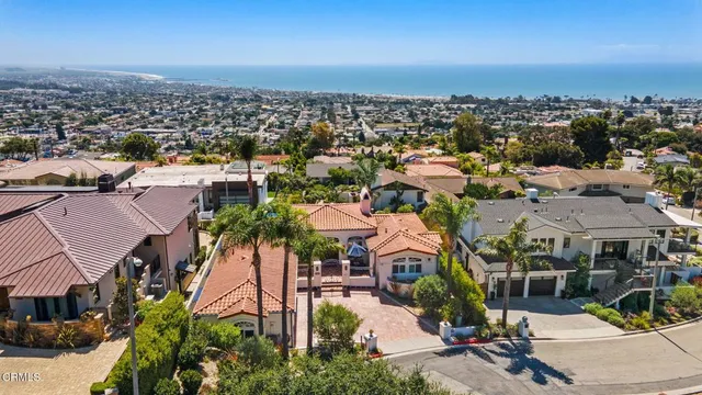 $2,695,000 | 518 Lincoln Drive, Ventura, CA 93001