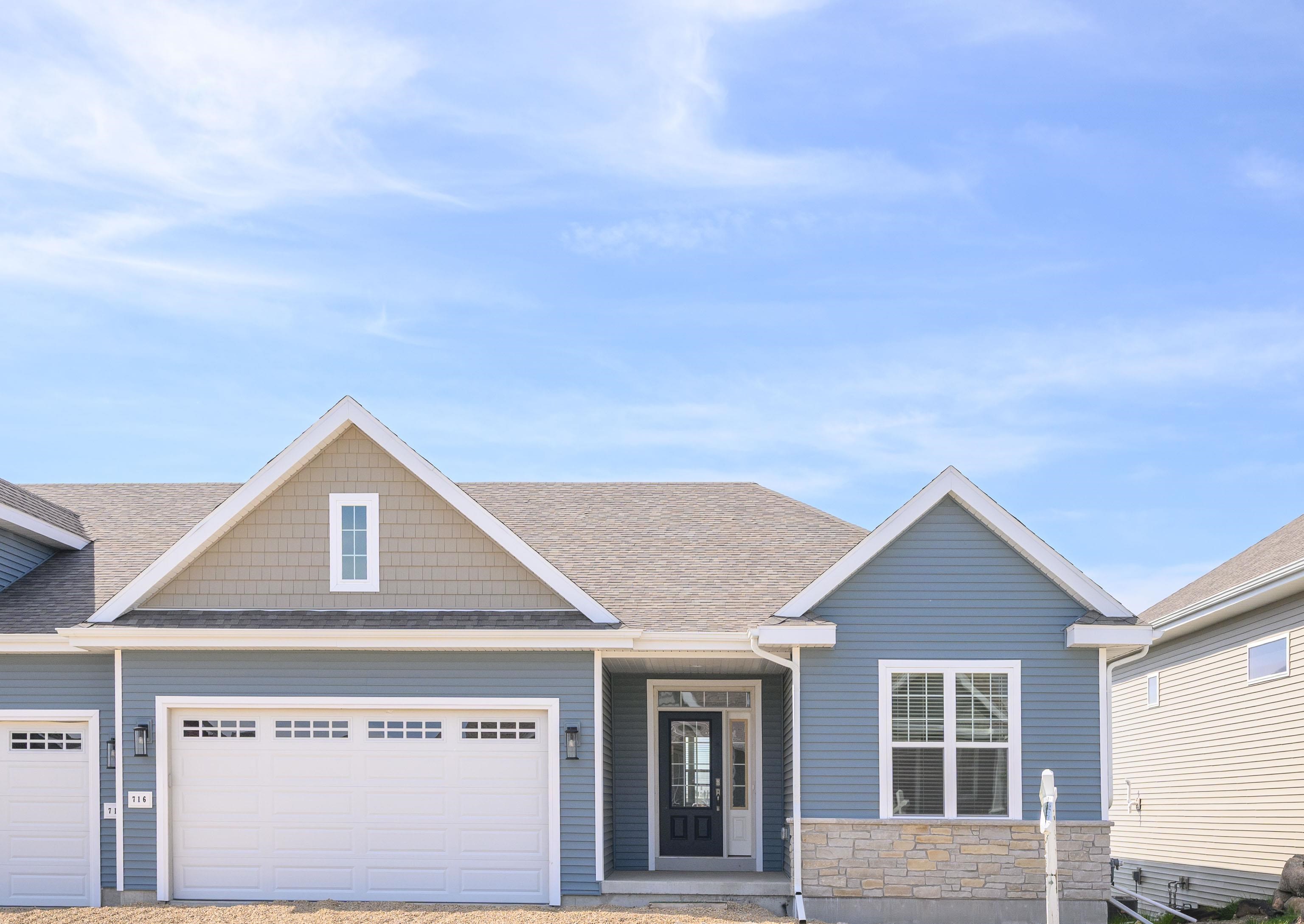 718 Cozy Farm Road Waunakee, WI 53597 - Photo 1 of 17