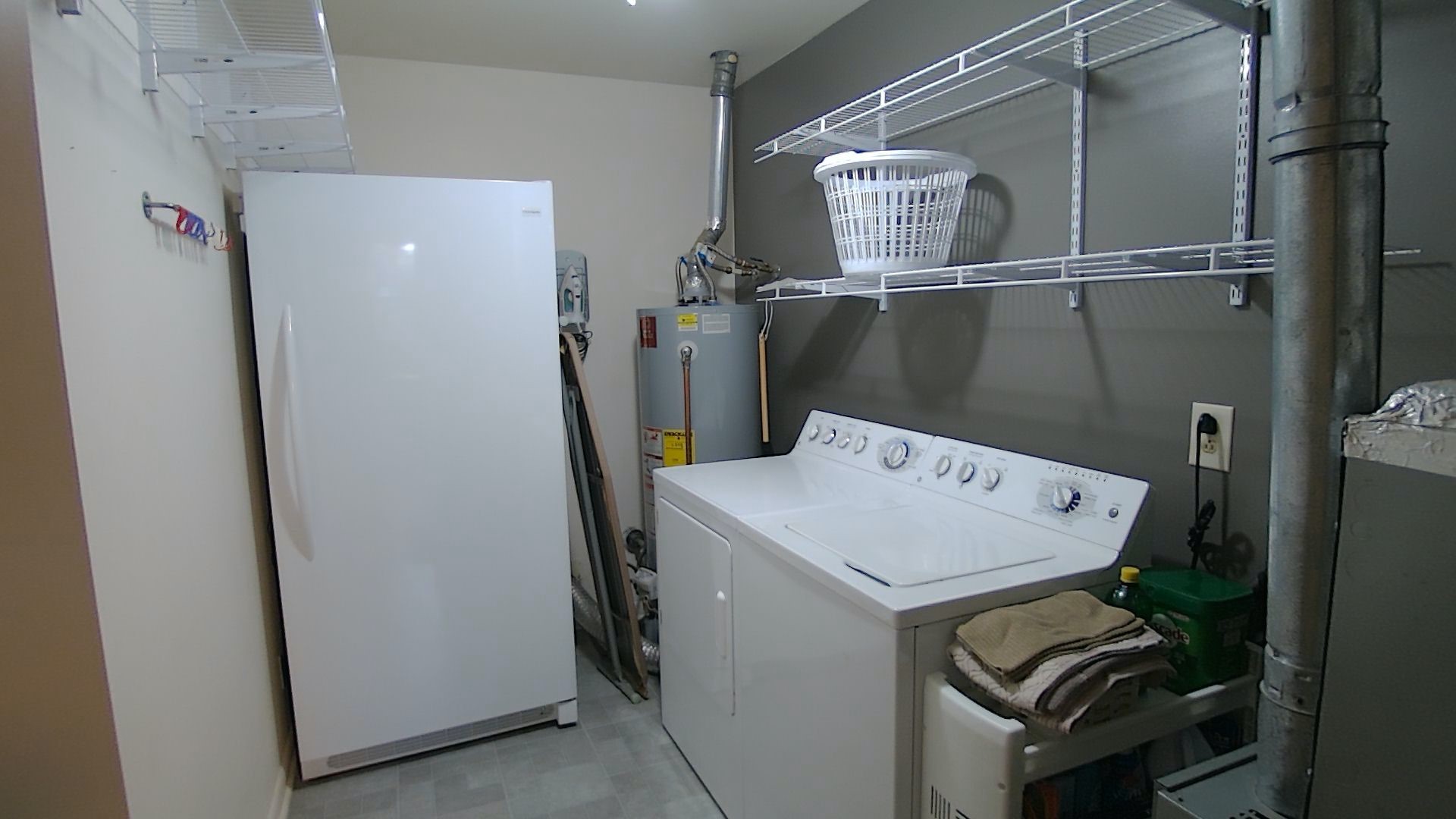 281 Le Bon Road Nashville, TN 37211 - Photo 12 of 30 a utility room with dryer and washer