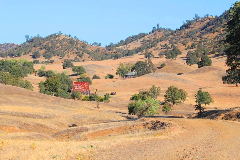 663-150 Dixie Ranch Road McArthur, CA 96056 - Photo 37 of 40 a view of beach and ocean