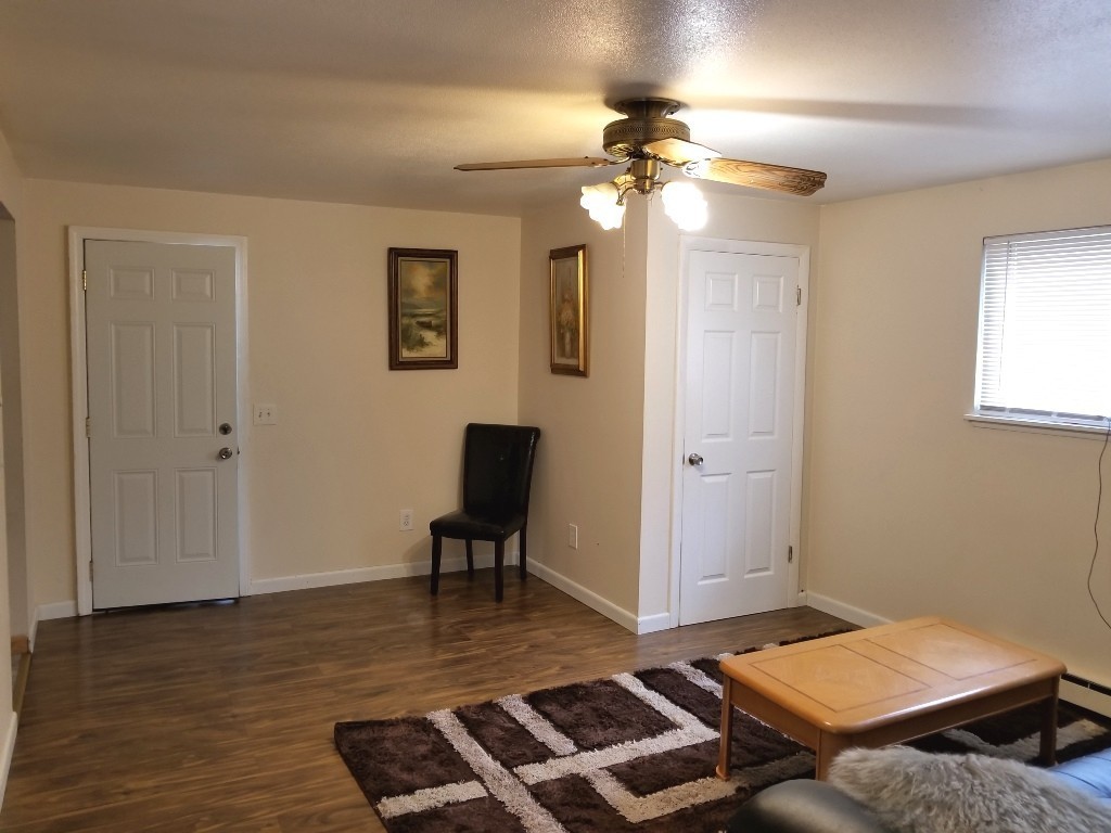 455 Old Field Road Chicopee, MA 01013 - Photo 3 of 23 Gallery Image 3