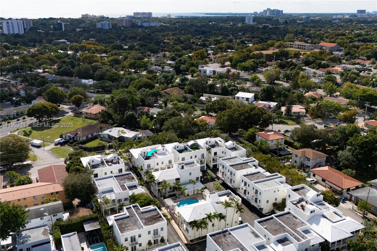 929 Southwest 11th Street, Unit H2 Miami, FL 33129 - Photo 43 of 46 an aerial view of a city