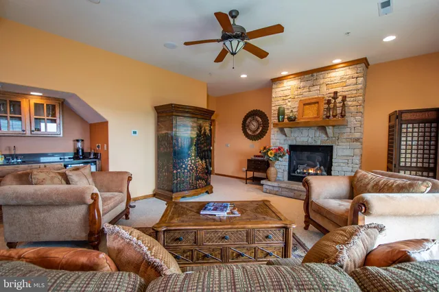 $178,000 | 758 Wisp Mountain Road, Unit 9A, McHenry, MD 21541