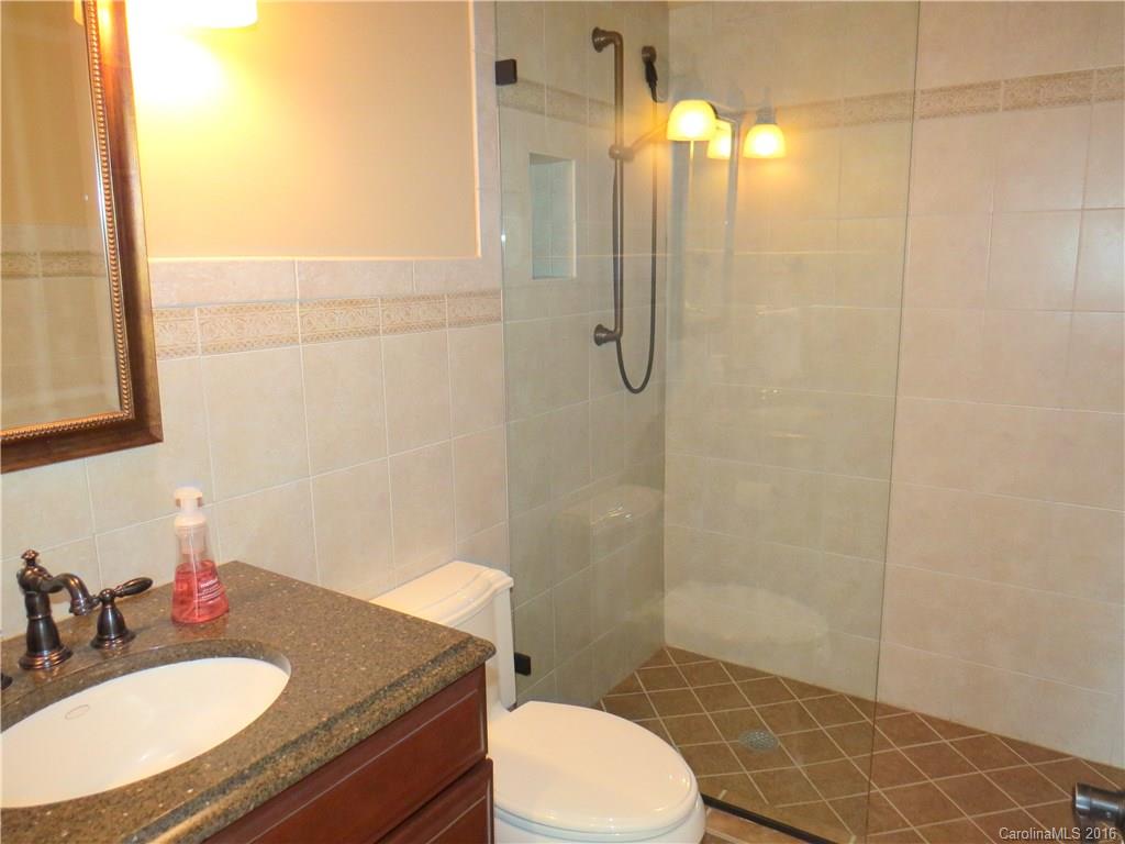 144 Meadowview Road, Unit V12 Brevard, NC 28712 - Photo 9 of 24 Gallery Image 9