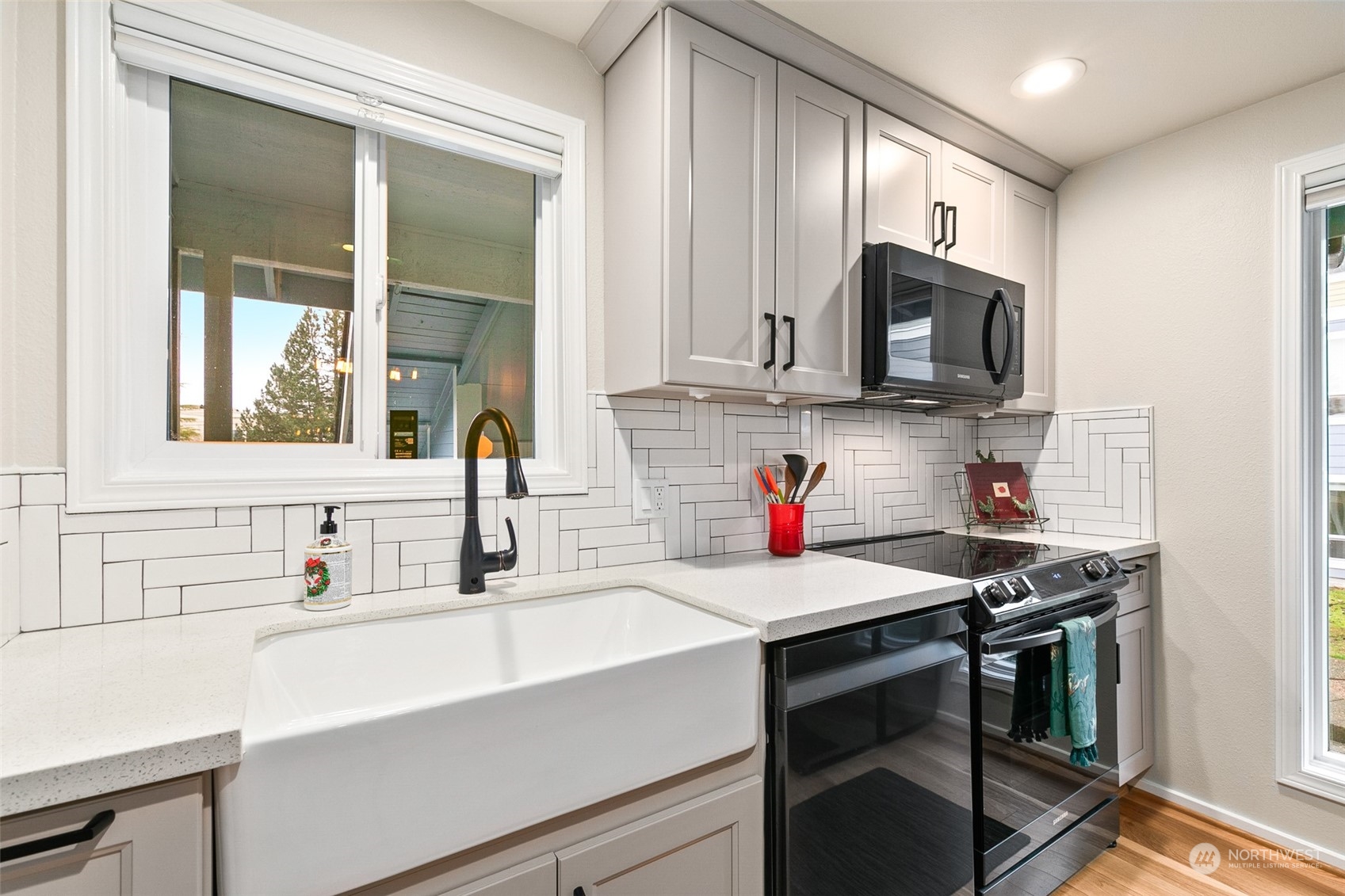 7579 Old Redmond Road, Unit 18 Redmond, WA 98052 - Photo 11 of 18 Gallery Image 11