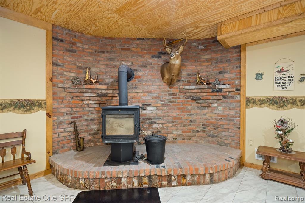 8077 Avoca Road Avoca, MI 48006 - Photo 30 of 65
