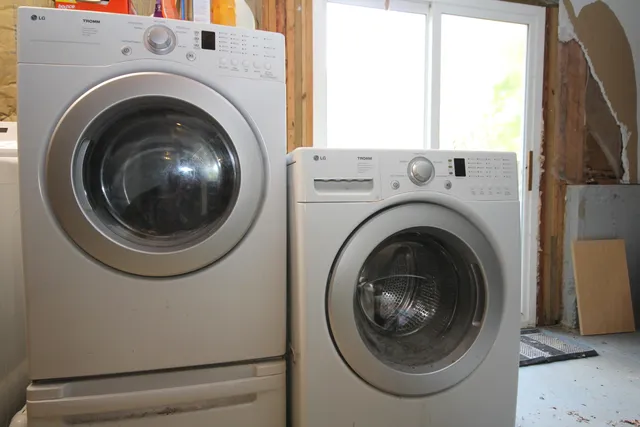 $279,000 | 10775 East V Avenue, Vicksburg, MI 49097