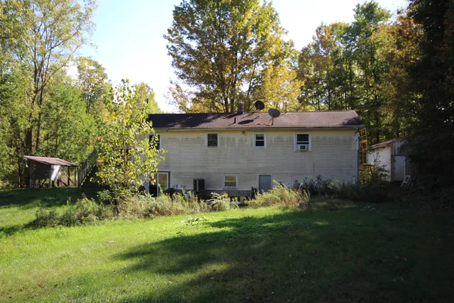 $279,000 | 10775 East V Avenue, Vicksburg, MI 49097