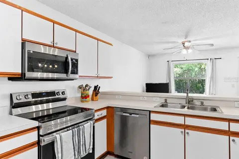 $225,000 | 4229 Winding River Way, Land O Lakes, FL 34639