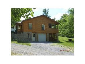 18111 Wes Gentry Road Abingdon, VA 24211 - Photo 3 of 24 Cabin side view