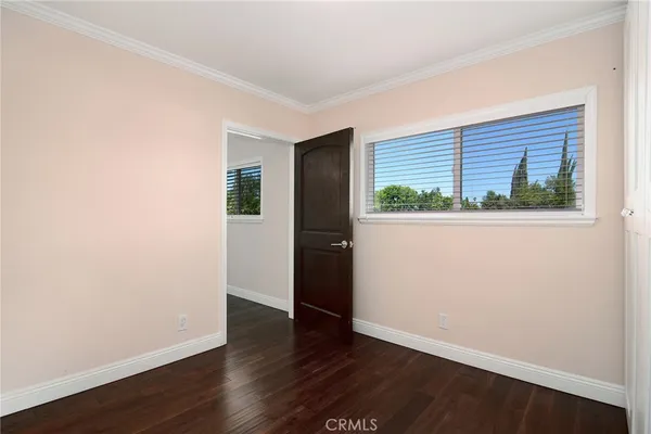 $1,375,000 | 6508 Moorcroft Avenue, Woodland Hills, CA 91303