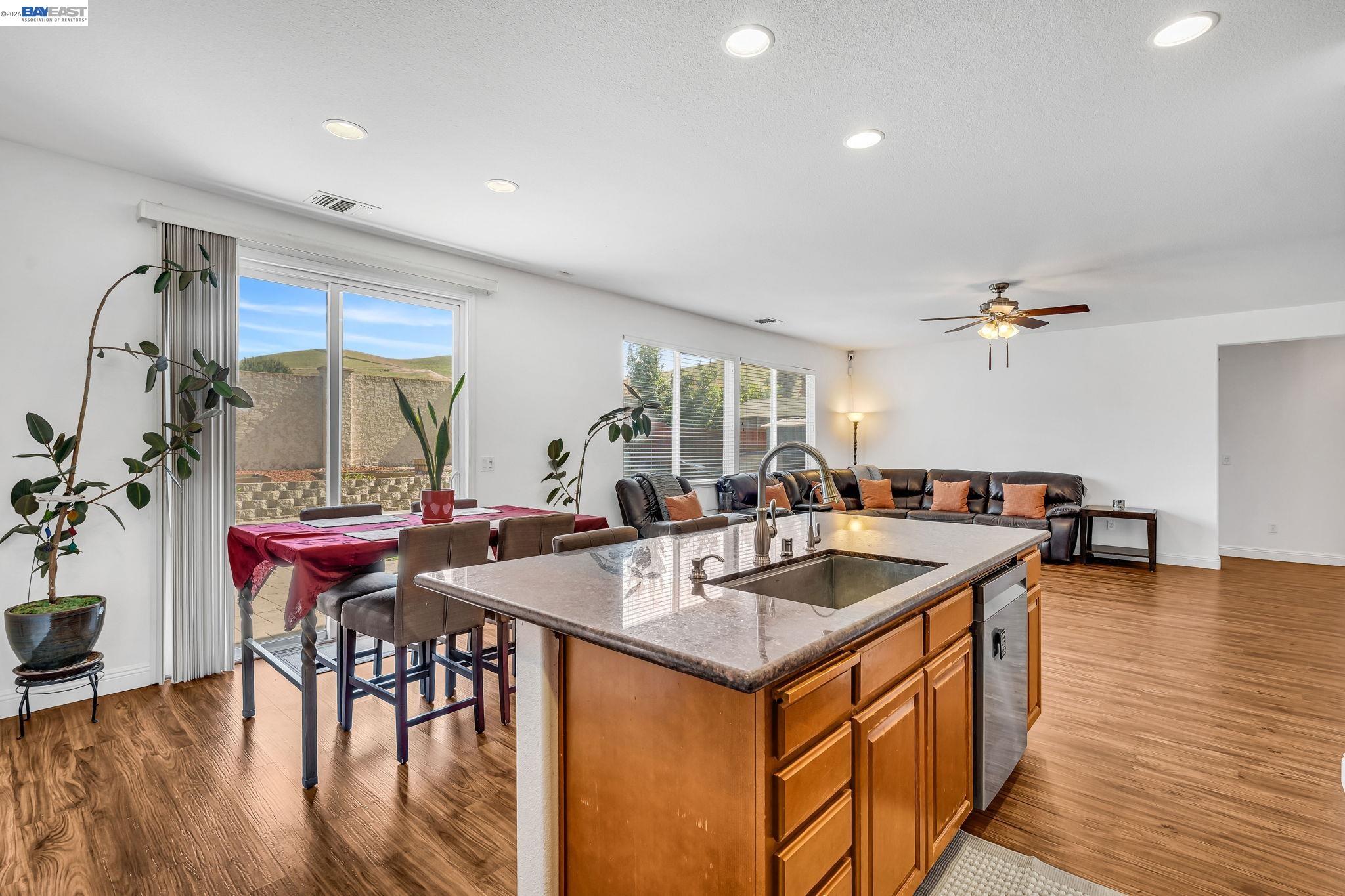 2536 Tampico Drive Bay Point, CA 94565 - Photo 12 of 40