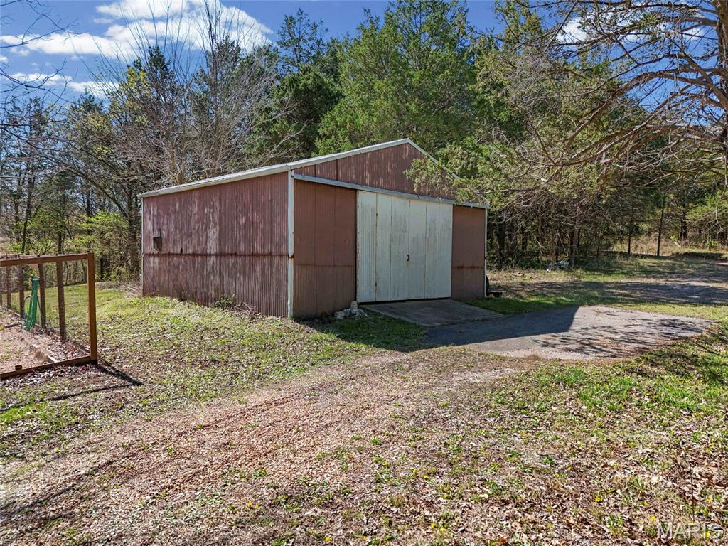 9840 Willett Road French Village, MO 63036 - Photo 11 of 64